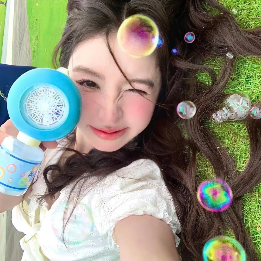 心不在焉的服务生